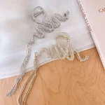 کلیپس ماری فول نگین آویزدار - Image 2