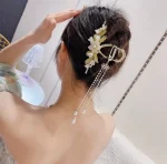 کلیپس دستساز گل جواهردوزی کریستالی آویزدار - Image 2